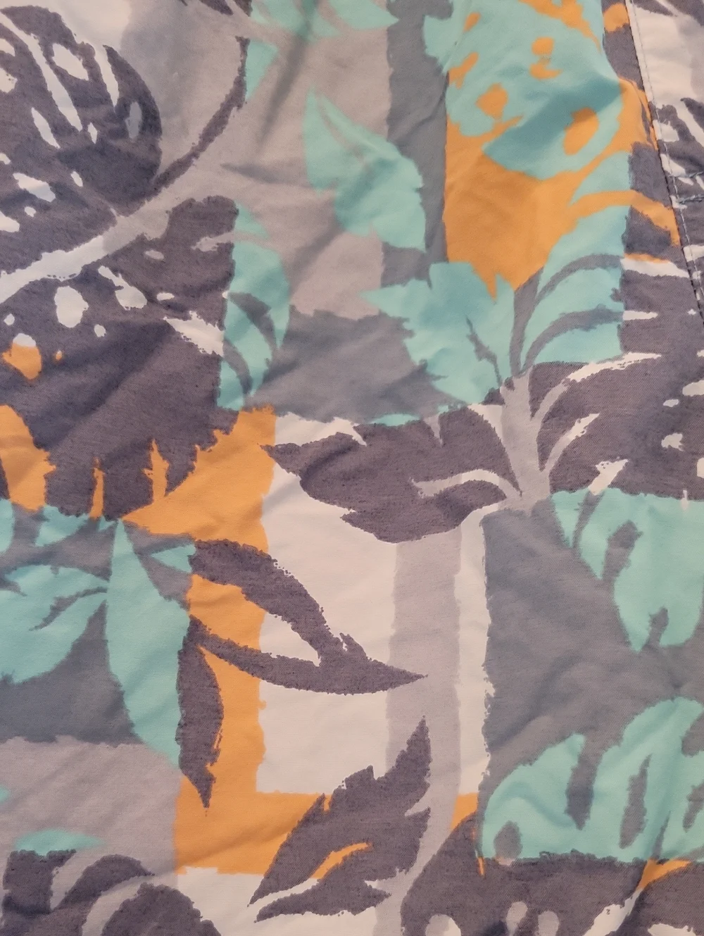 Columbia Tropical Leaf Print Elastic Waist Shorts - Mint, Gray & Mustard Size L